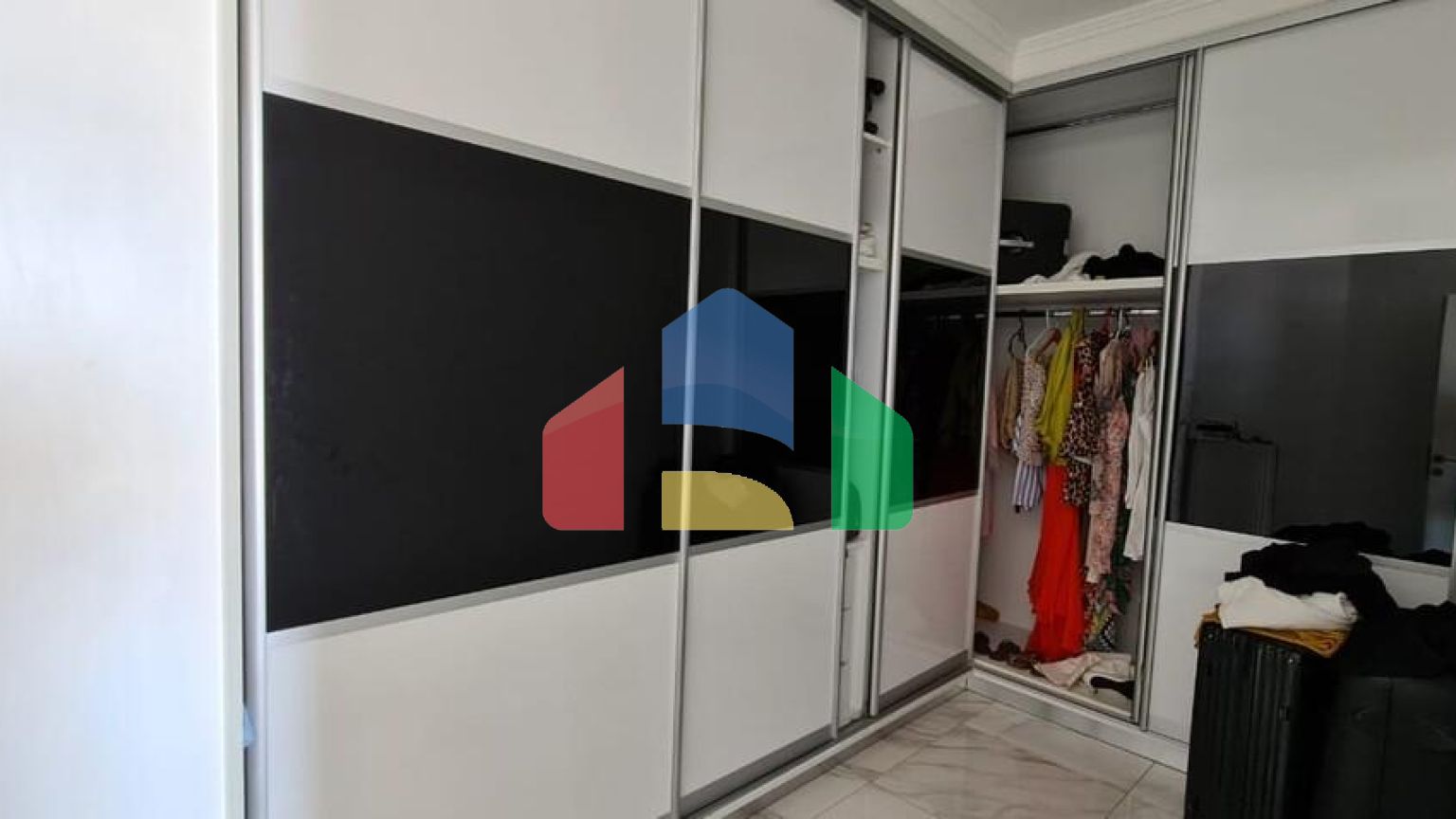 Продажа - Вилла 600 m² на Крите