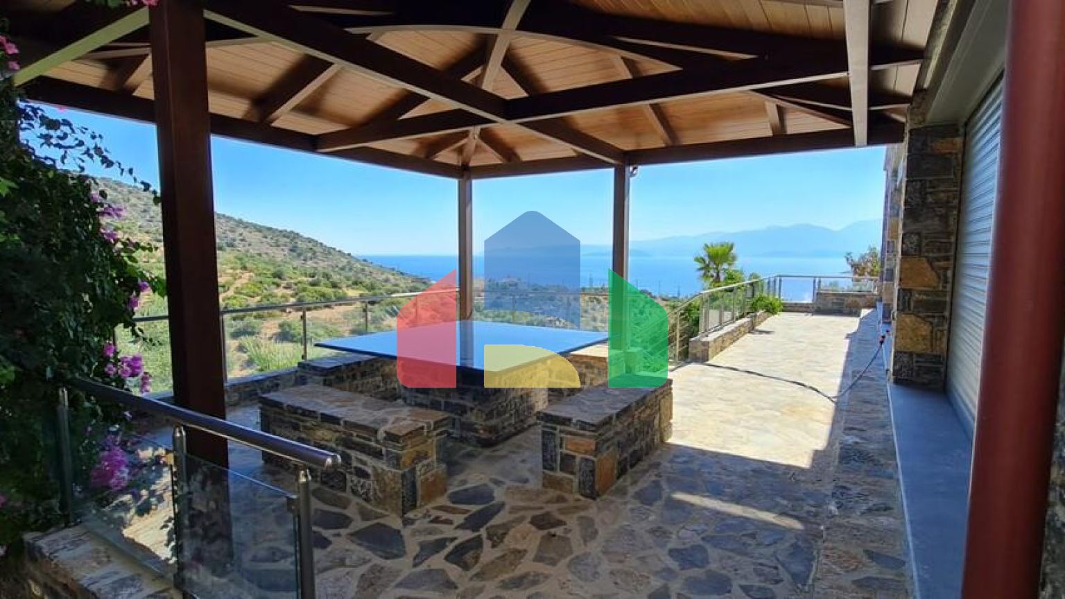 Продажа - Вилла 600 m² на Крите