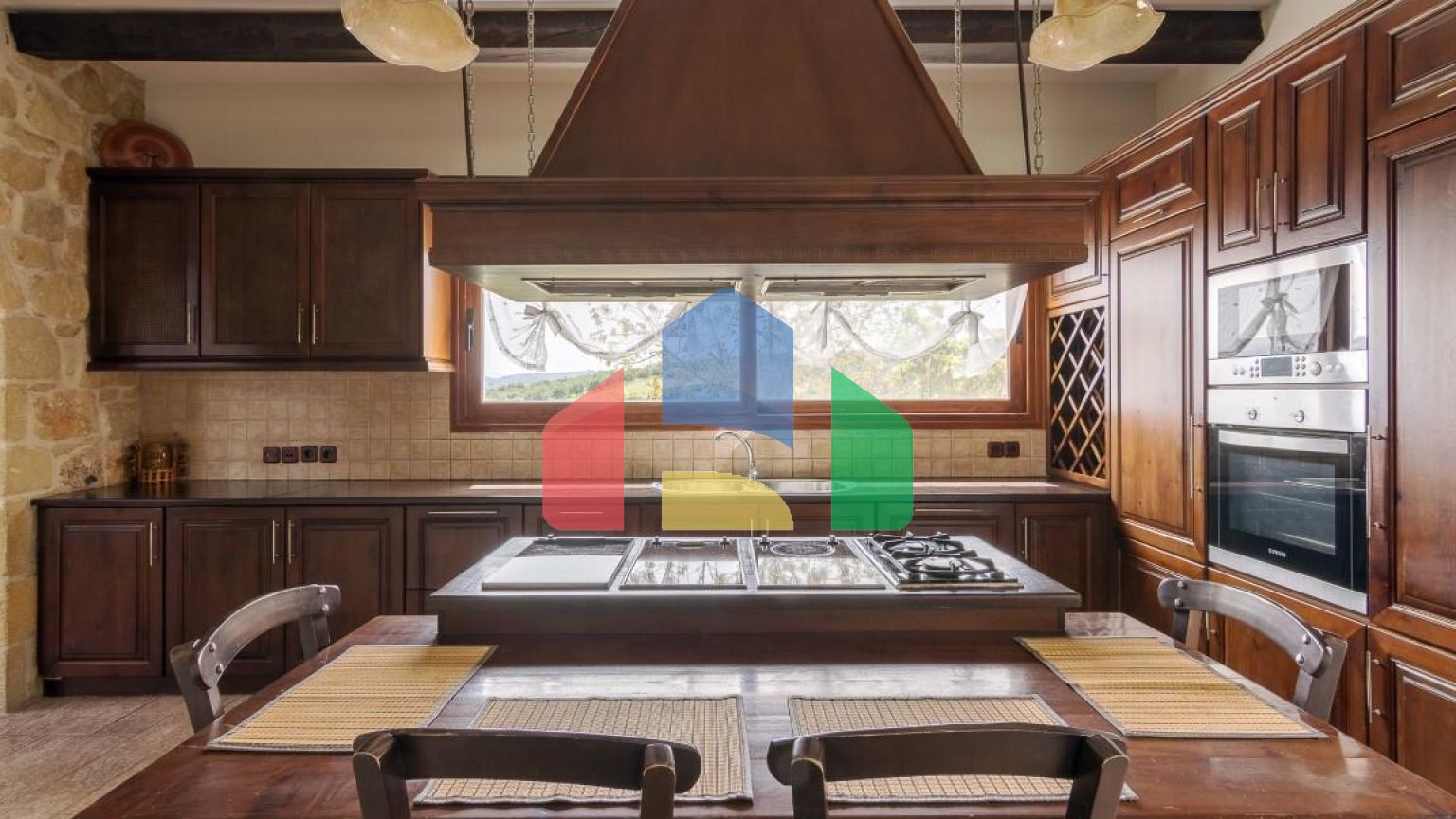 Продаж - Вілла 410 m² на Криті