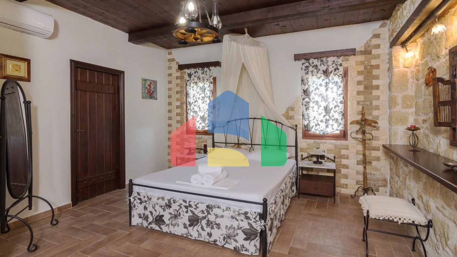 Продаж - Вілла 410 m² на Криті