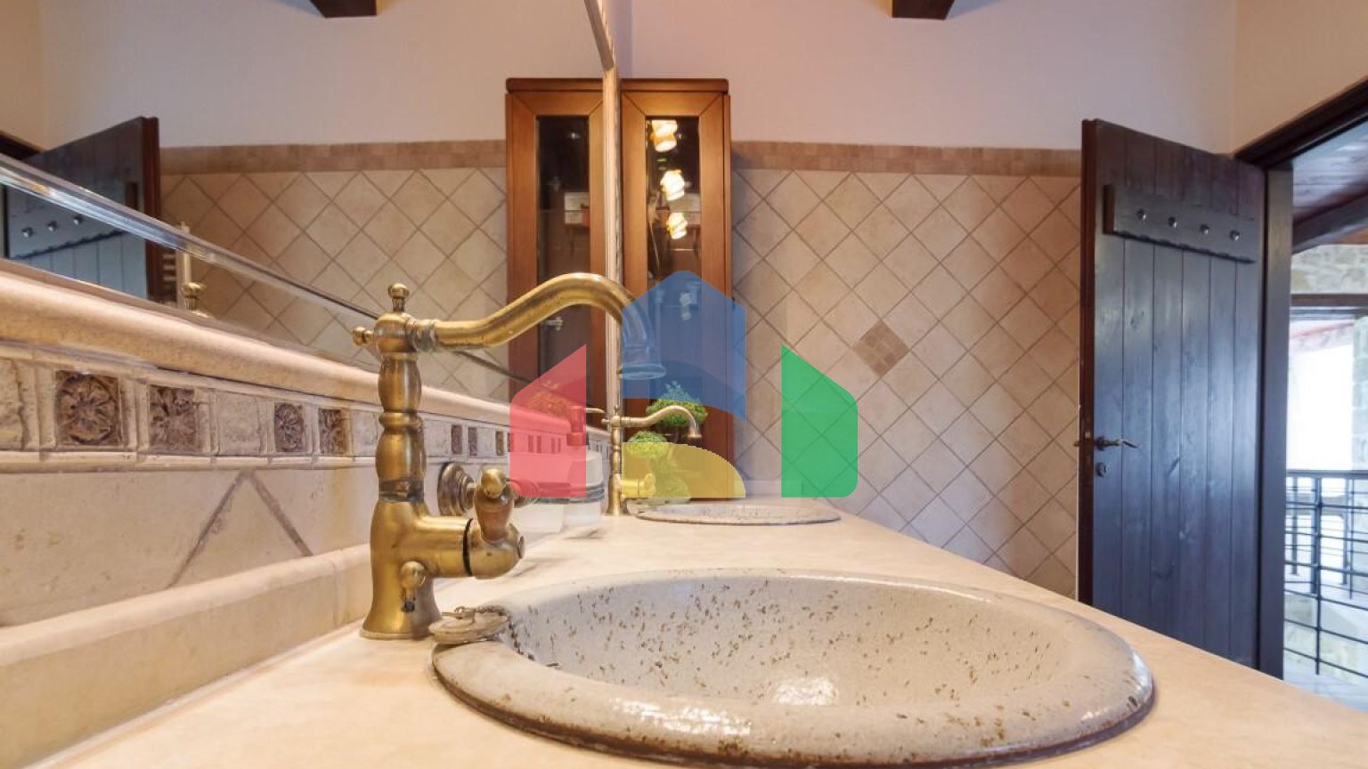 Продаж - Вілла 410 m² на Криті