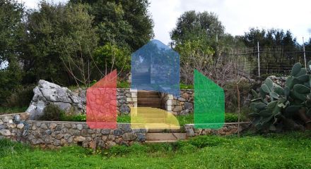 Продаж - Котедж 300 m² на Криті