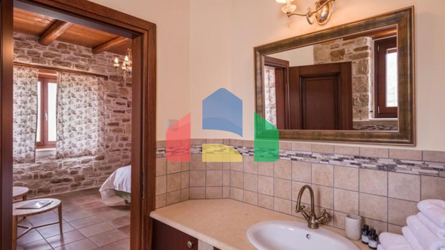 Продажа - Вилла 300 m² на Крите