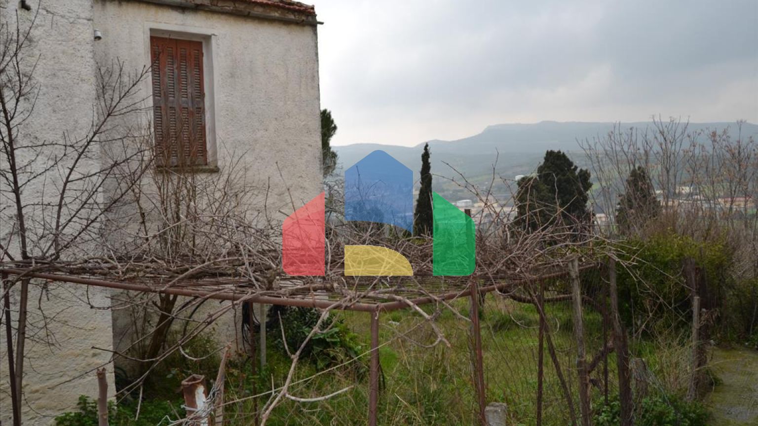 Продаж - Котедж 271 m² на Криті