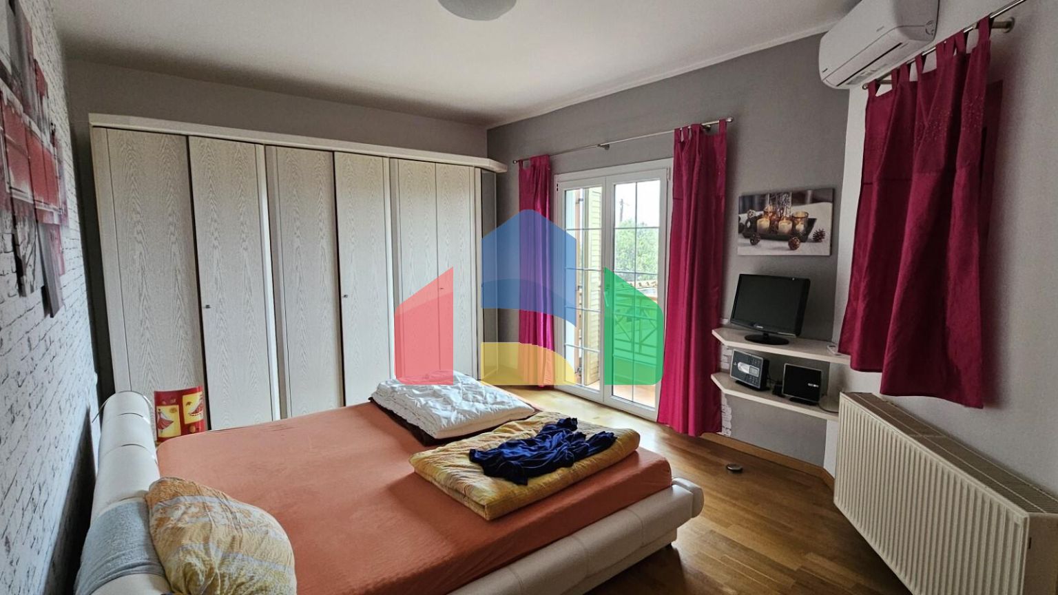 Продажа - Коттедж 243 m² на Крите