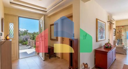 Продаж - Вілла 340 m² на Криті