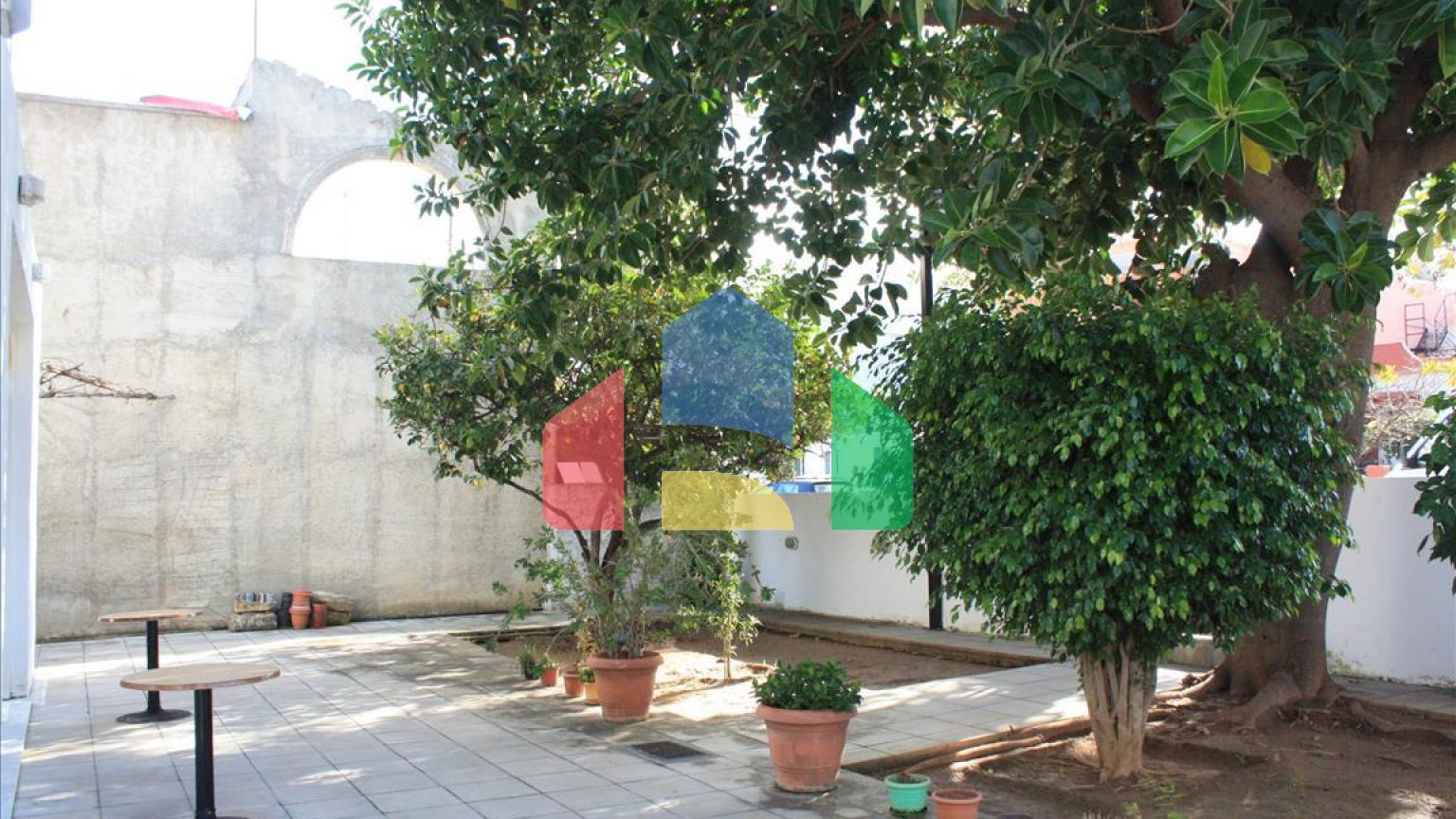 Продаж - Бізнес 160 m² на Криті