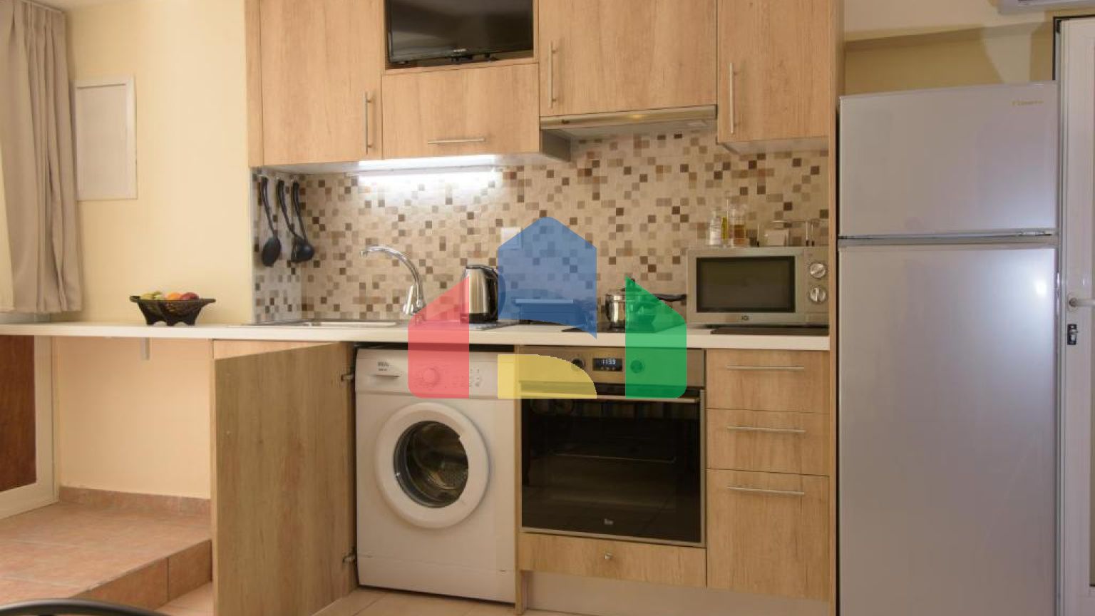 Продажа - Гостиница 1500 m² на Крите