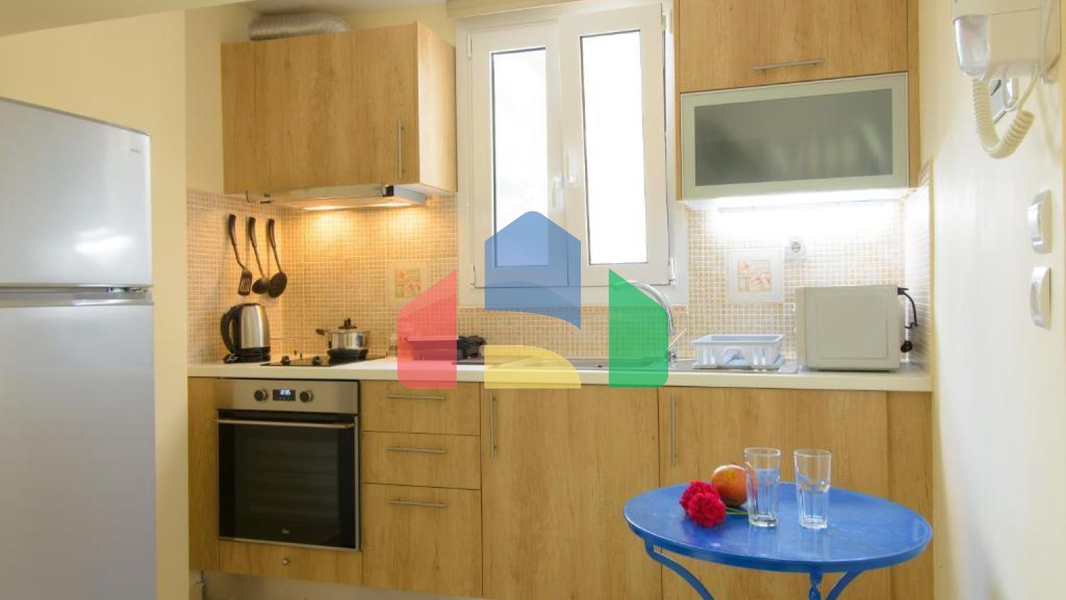 Продажа - Гостиница 1500 m² на Крите