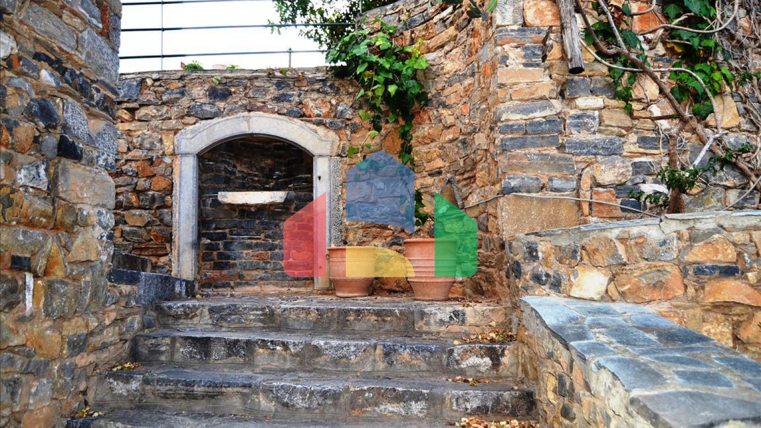 Продажа - Гостиница 790 m² на Крите