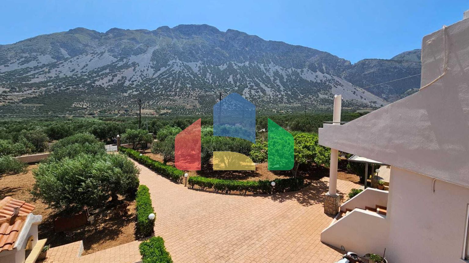 Продажа - Вилла 200 m² на Крите