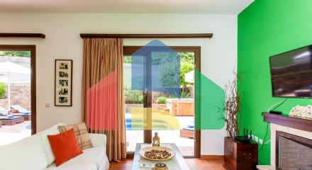 Продаж - Вілла 160 m² на Криті