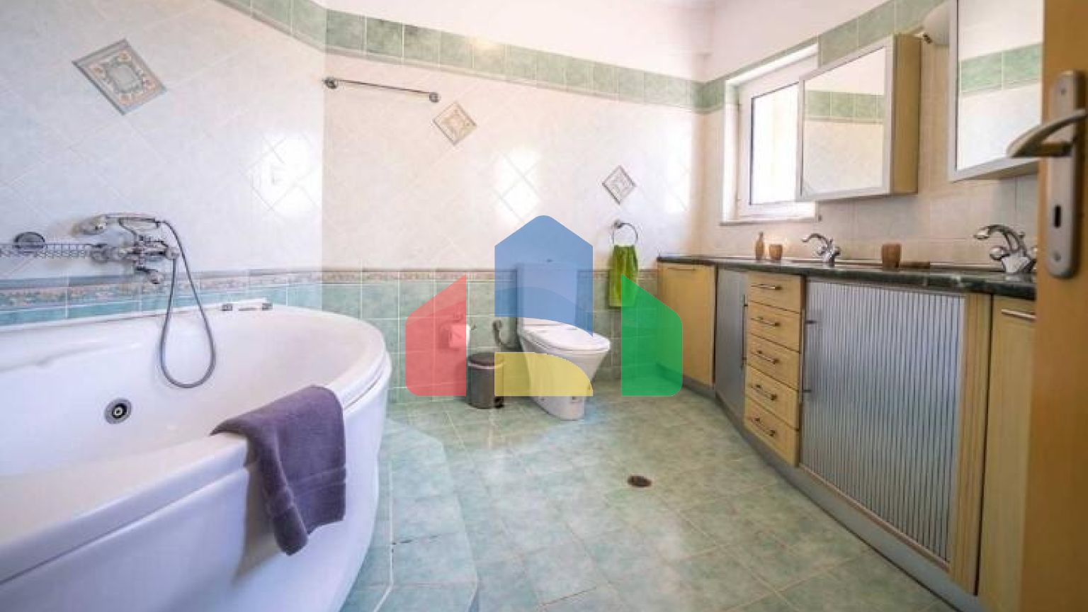 Продажа - Вилла 337 m² на Крите