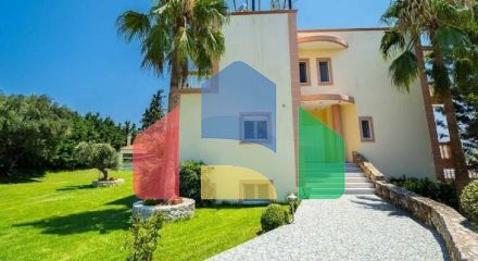 Продажа - Вилла 337 m² на Крите