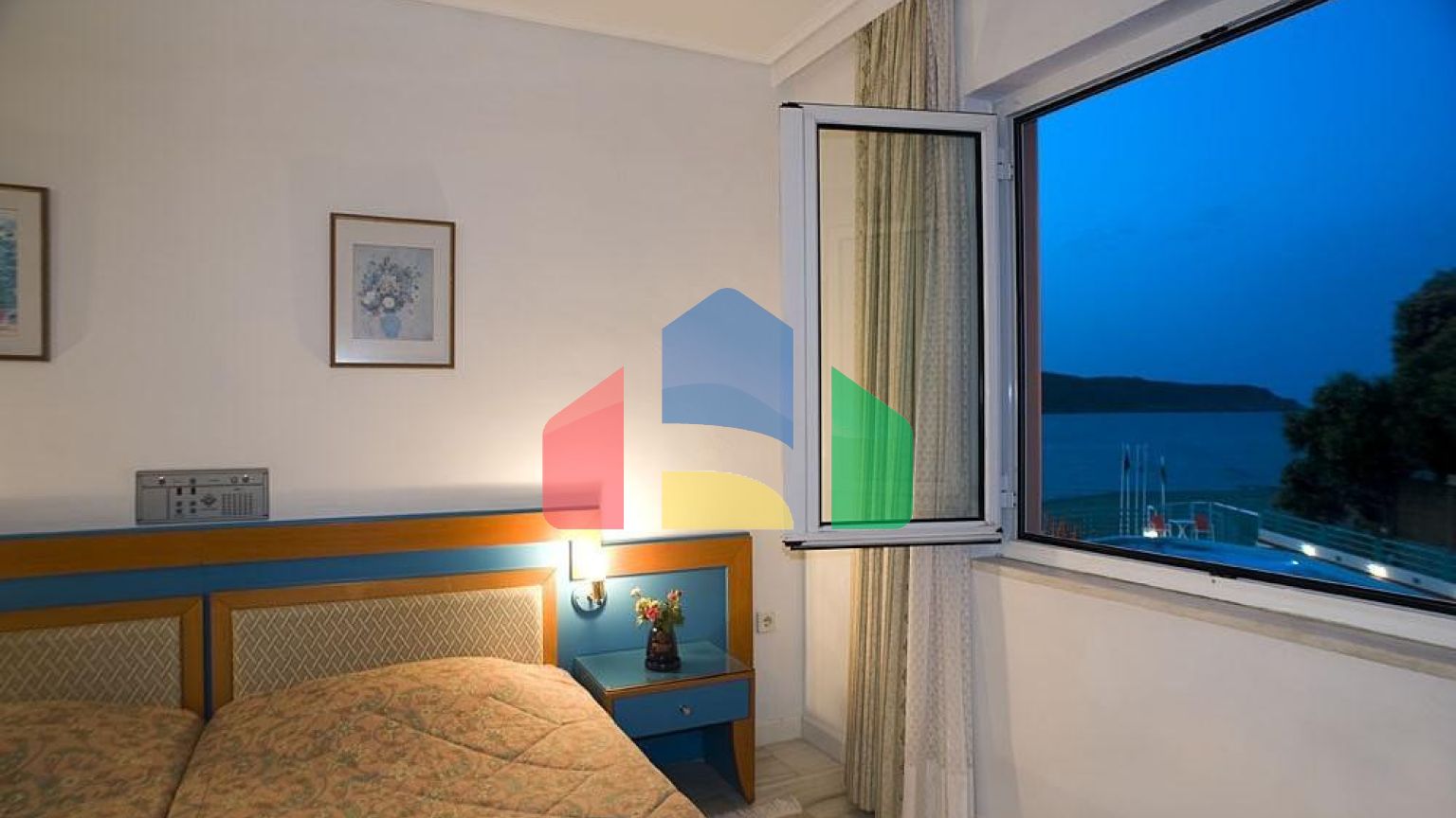 Продажа - Гостиница 4726 m² на Крите