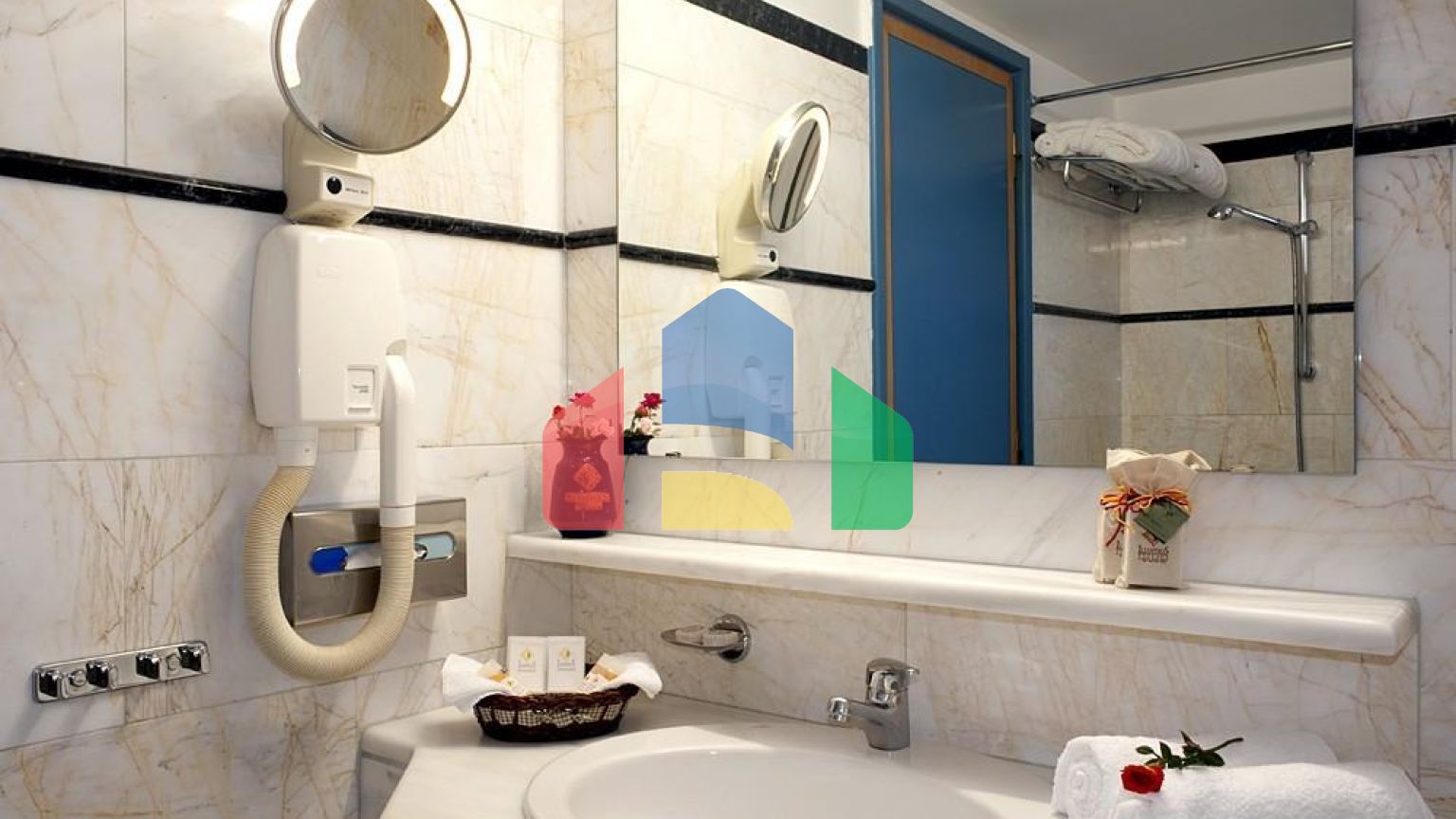 Продажа - Гостиница 4726 m² на Крите