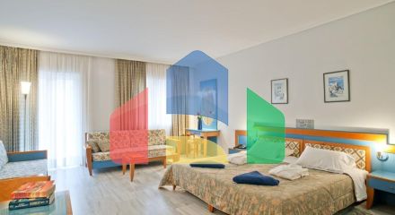 Продажа - Гостиница 4726 m² на Крите