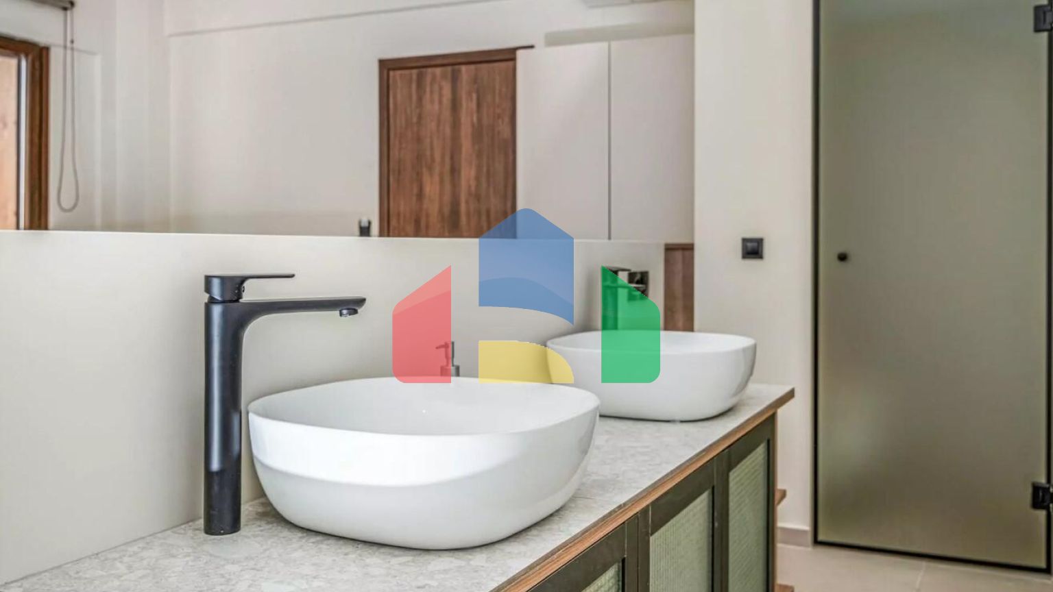 Продажа - Гостиница 400 m² на Крите