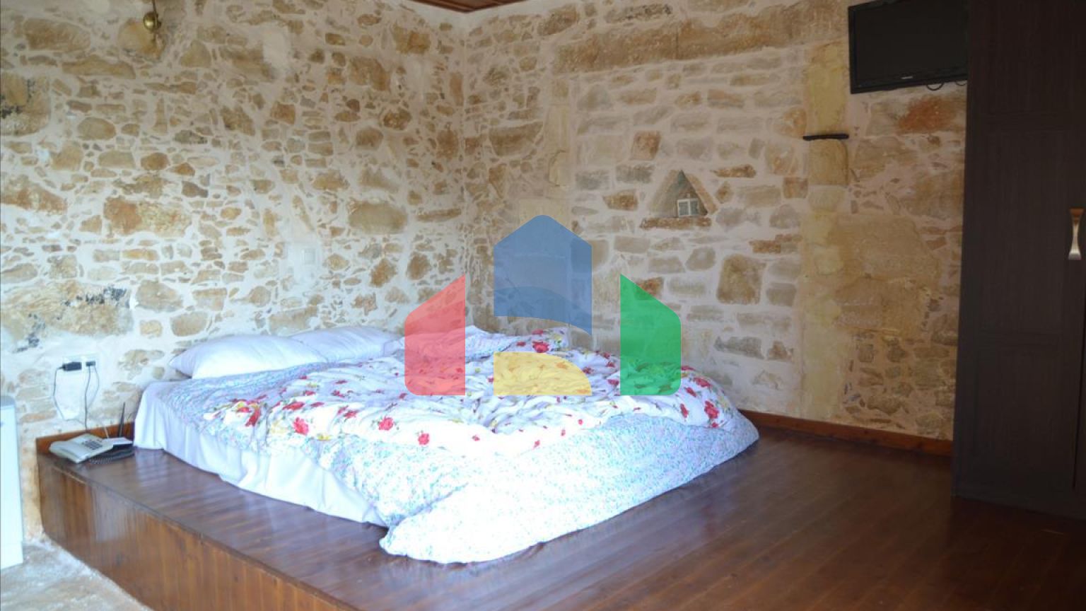 Продаж - Вілла 400 m² на Криті