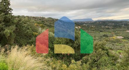Продажа - Земельный участок 8000 m² на Крите