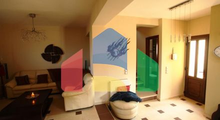 For Sale - Villa 212 m² in Crete