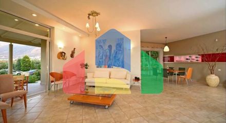 Продаж - Вілла 253 m² на Криті