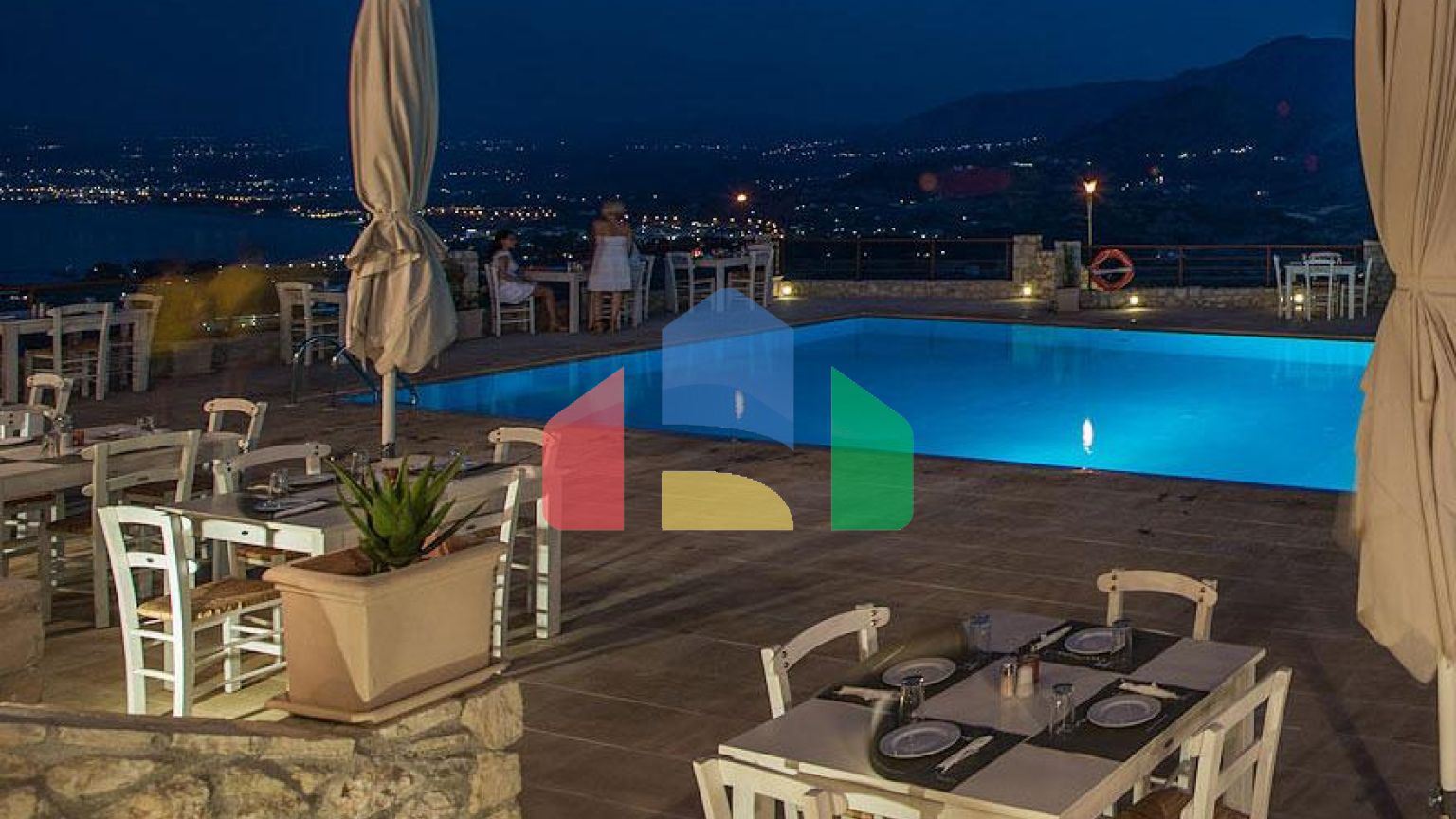 Продажа - Бизнес 378 m² на Крите