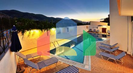For Sale - Hotel 750 m² in Crete