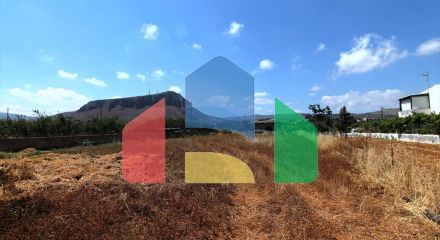For Sale - Land 2600 m² in Crete