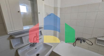 Продаж - Будівля 1240 m² на Криті