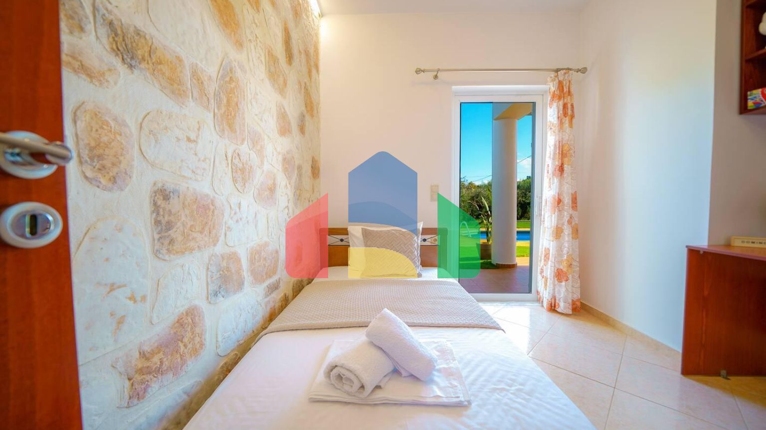 Продаж - Вілла 100 m² на Криті