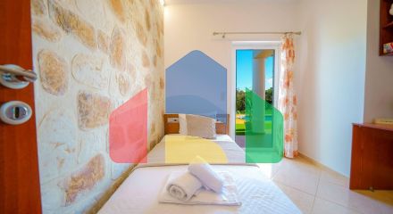 Продаж - Вілла 100 m² на Криті