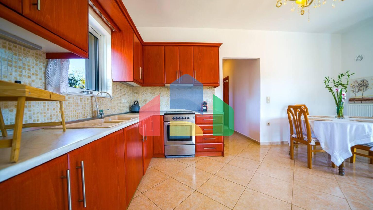 Продаж - Вілла 100 m² на Криті