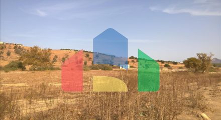 Продаж - Земельна ділянка 96000 m² на Криті