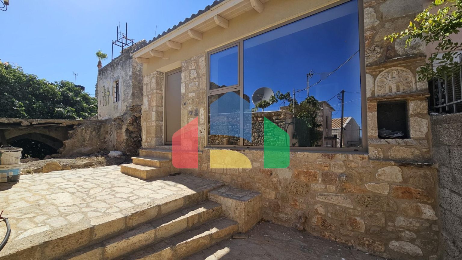 Продаж - Котедж 82 m² на Криті