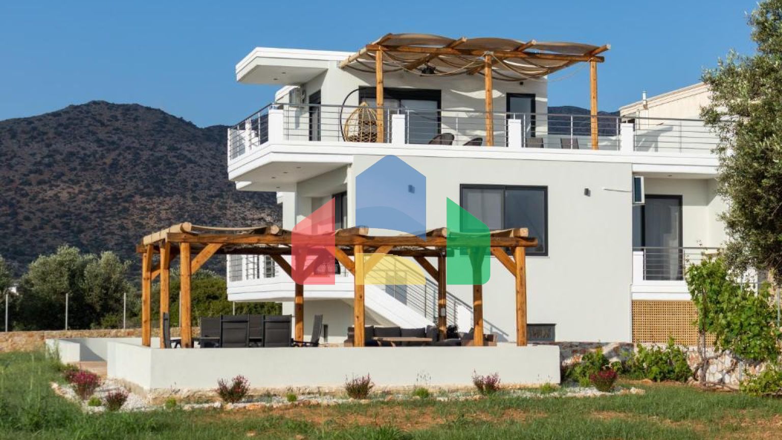 Продажа - Таунхаус 140 m² на Крите