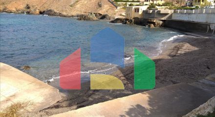 Продаж - Земельна ділянка 100000 m² на Криті