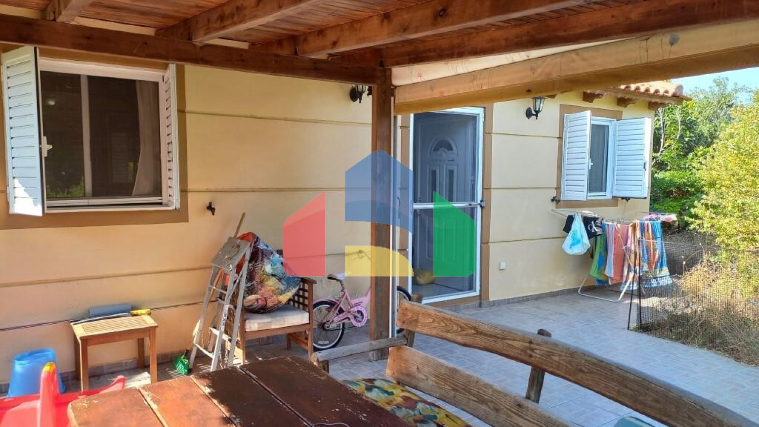 Продаж - Котедж 59 m² на Криті