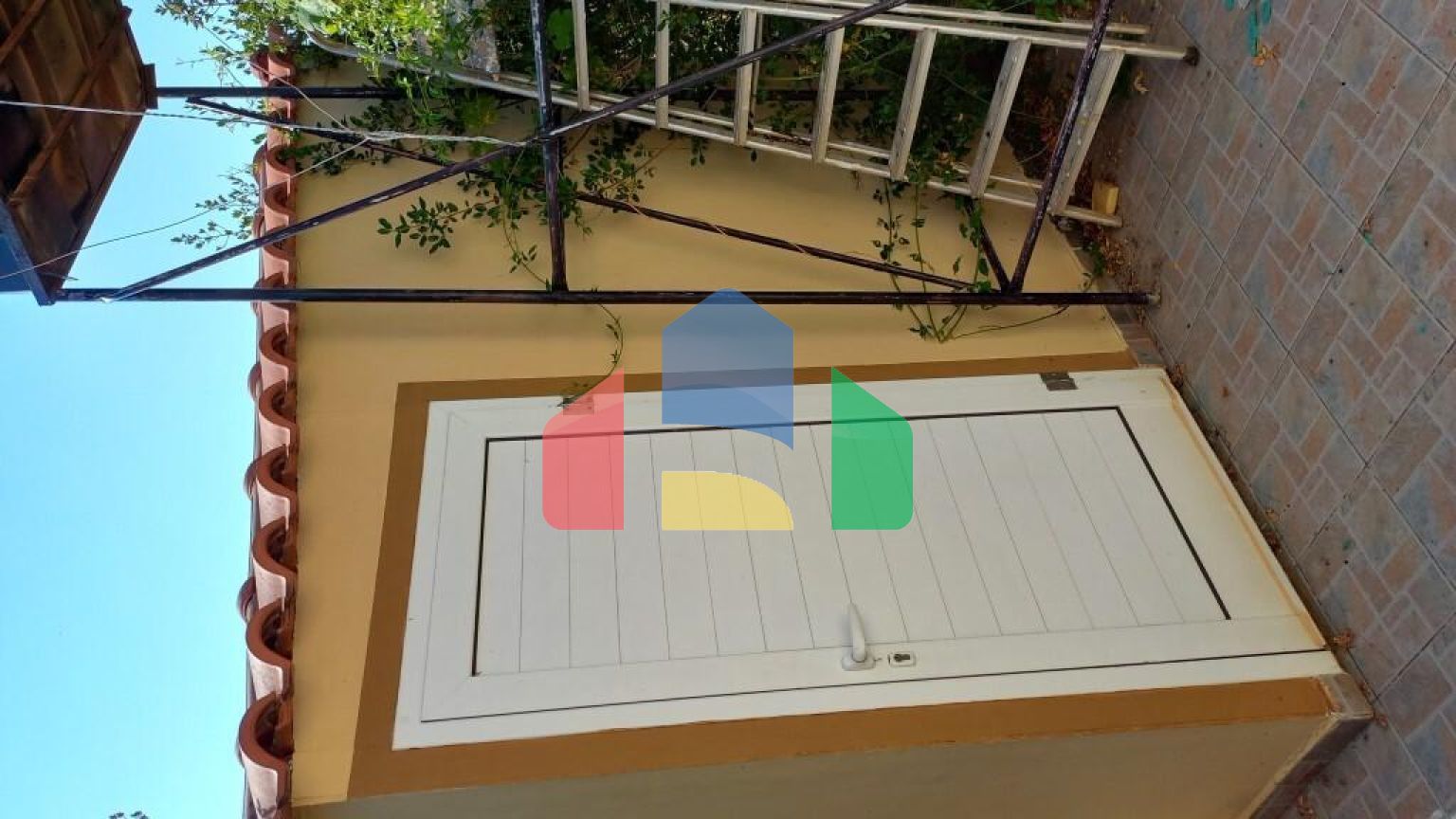 Продаж - Котедж 59 m² на Криті