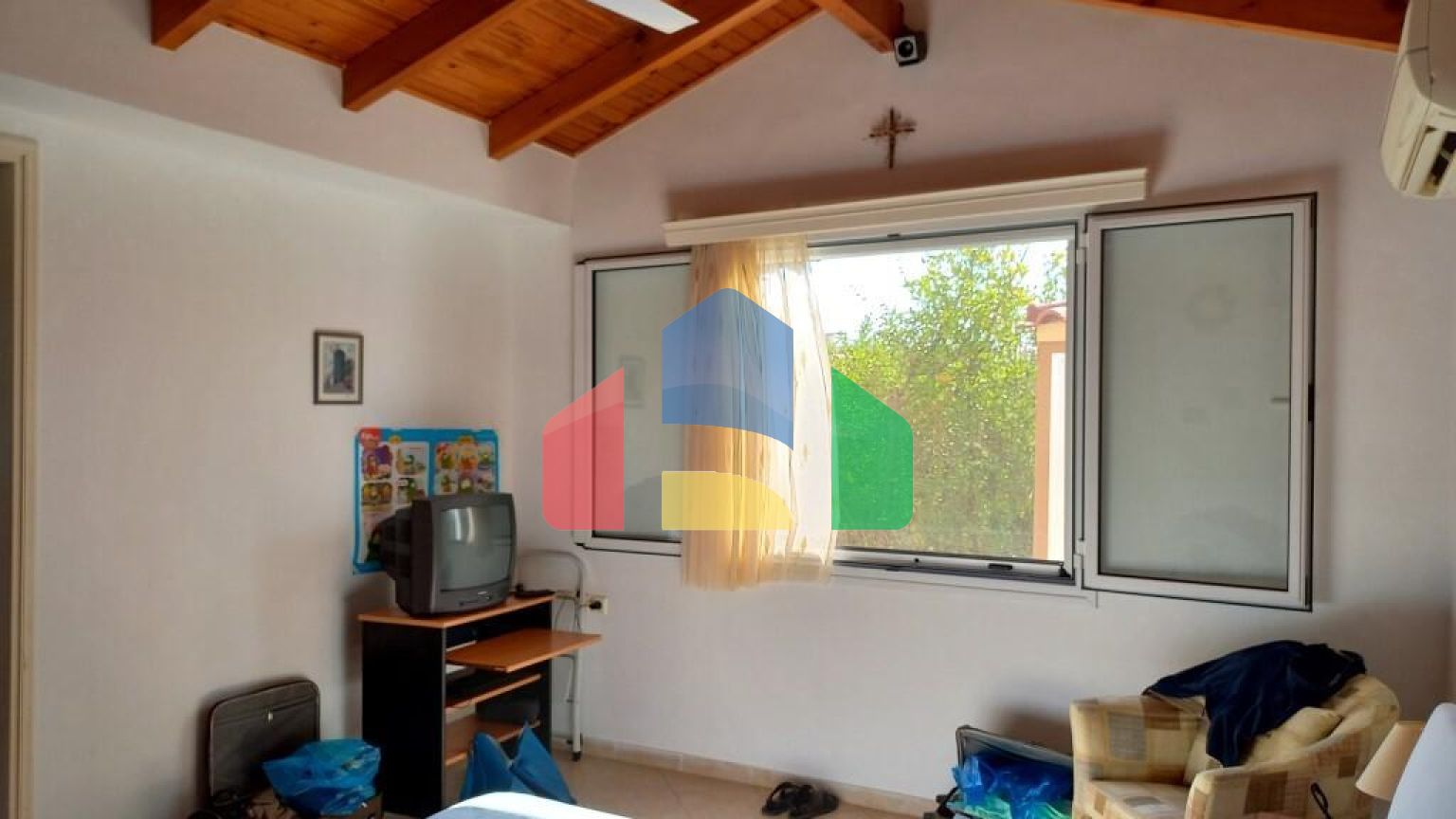 Продаж - Котедж 59 m² на Криті