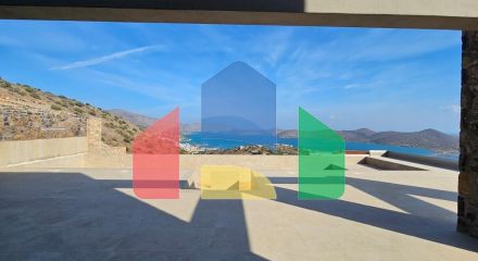 Продаж - Вілла 78 m² на Криті