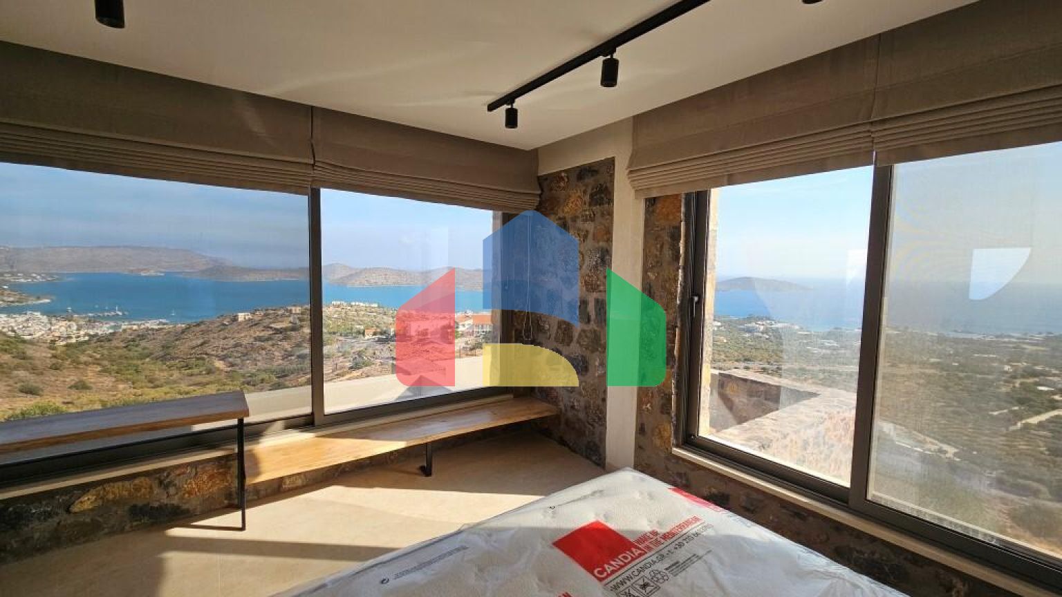 Продаж - Вілла 78 m² на Криті