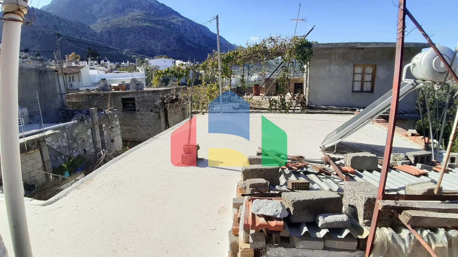 Продаж - Котедж 205 m² на Криті