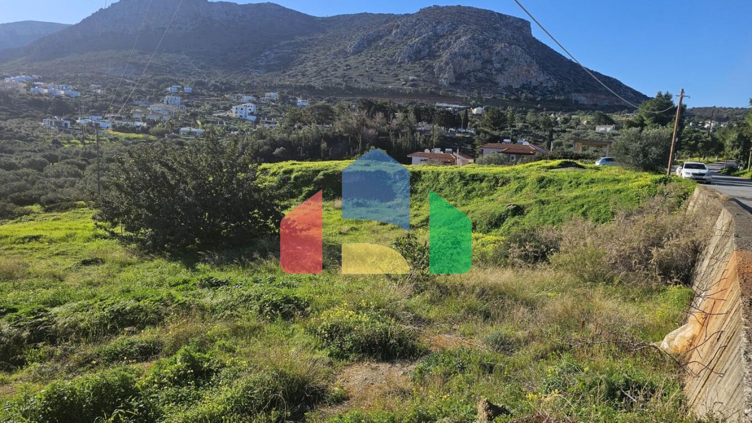 Продаж - Земельна ділянка 1121 m² на Криті