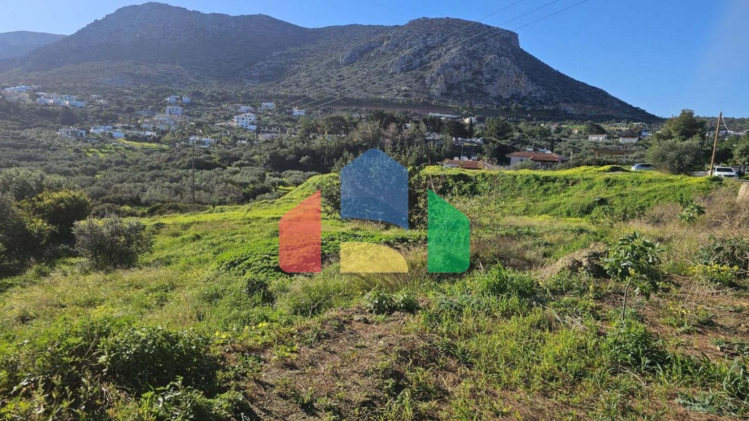 Продаж - Земельна ділянка 1121 m² на Криті