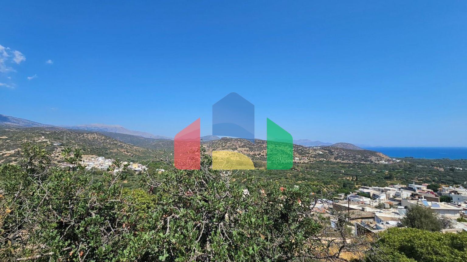 Продаж - Земельна ділянка 997 m² на Криті