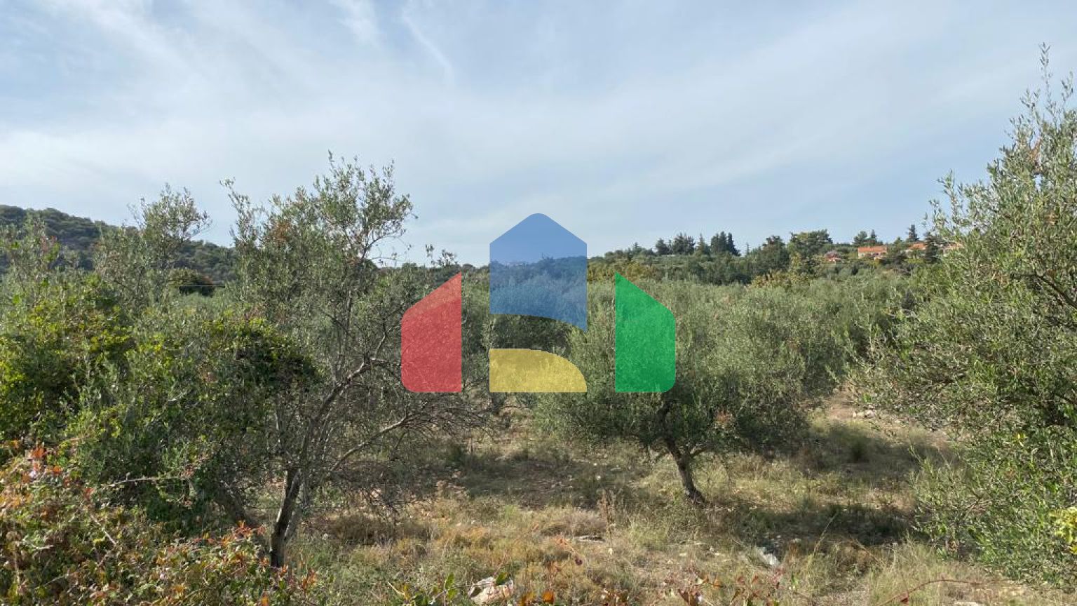 Продаж - Земельна ділянка 2499 m² на Криті