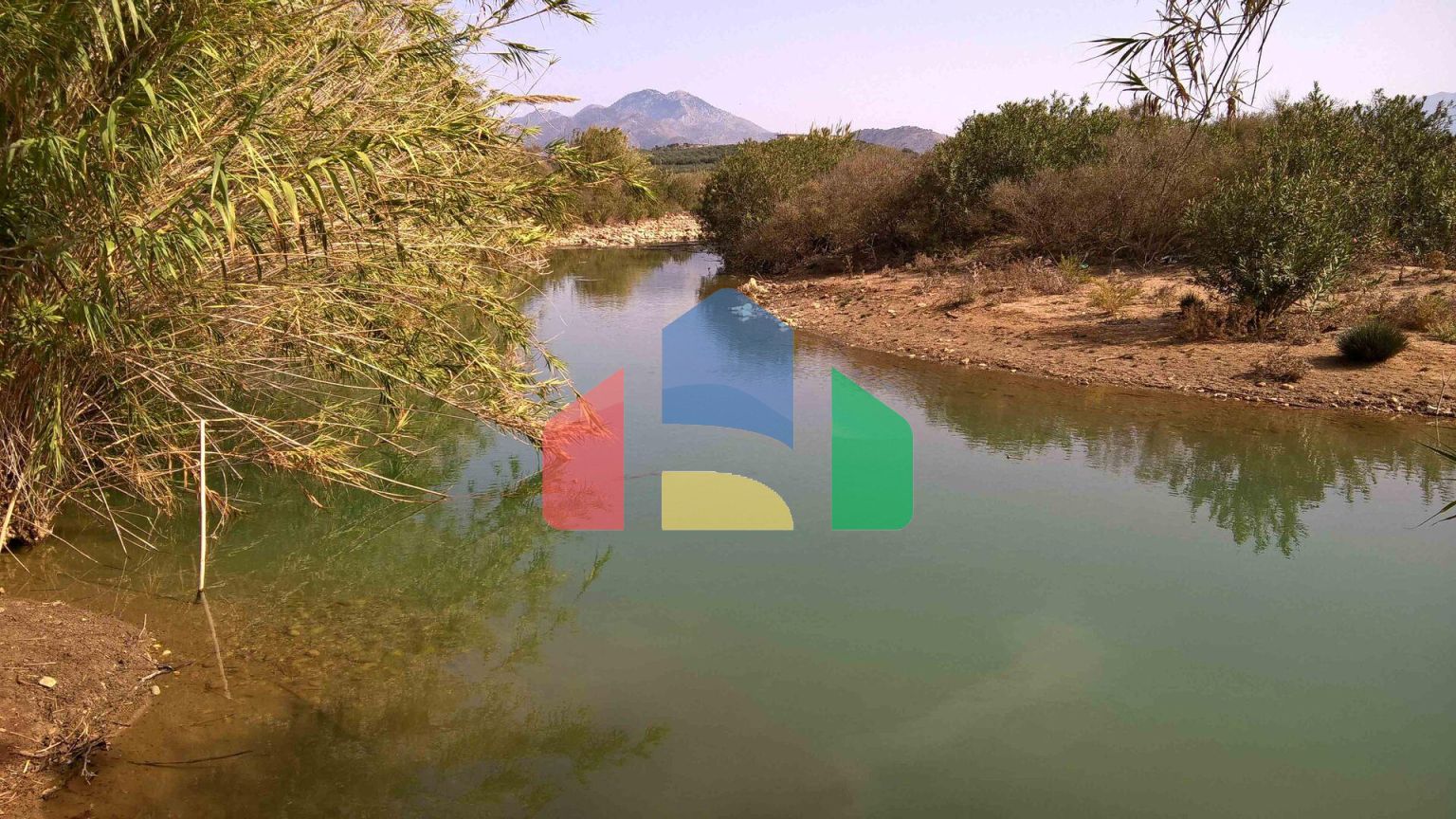 Продажа - Земельный участок 1048 m² на Крите