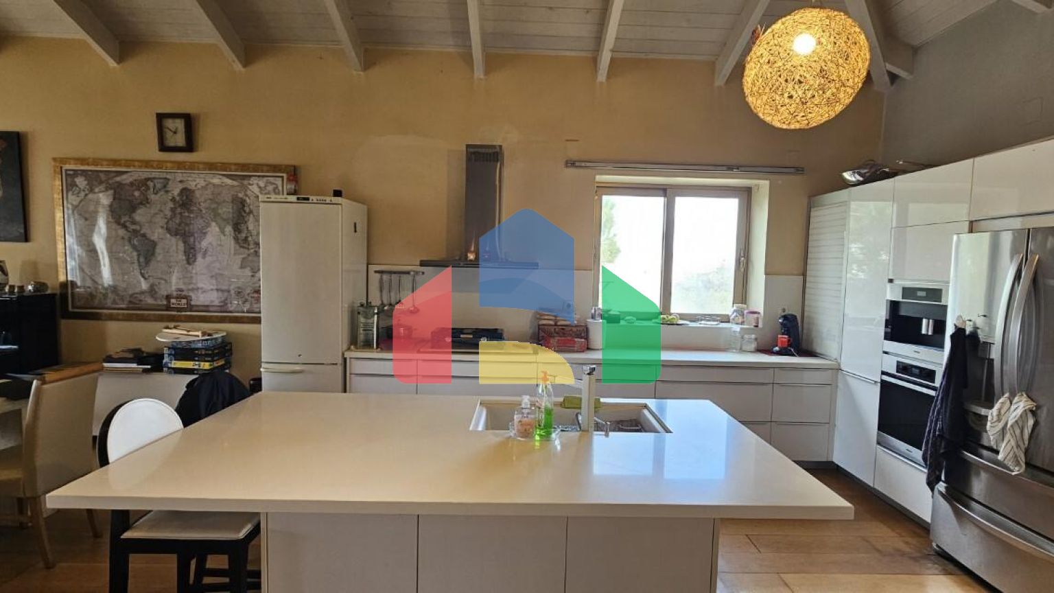 Продаж - Котедж 262 m² на Криті