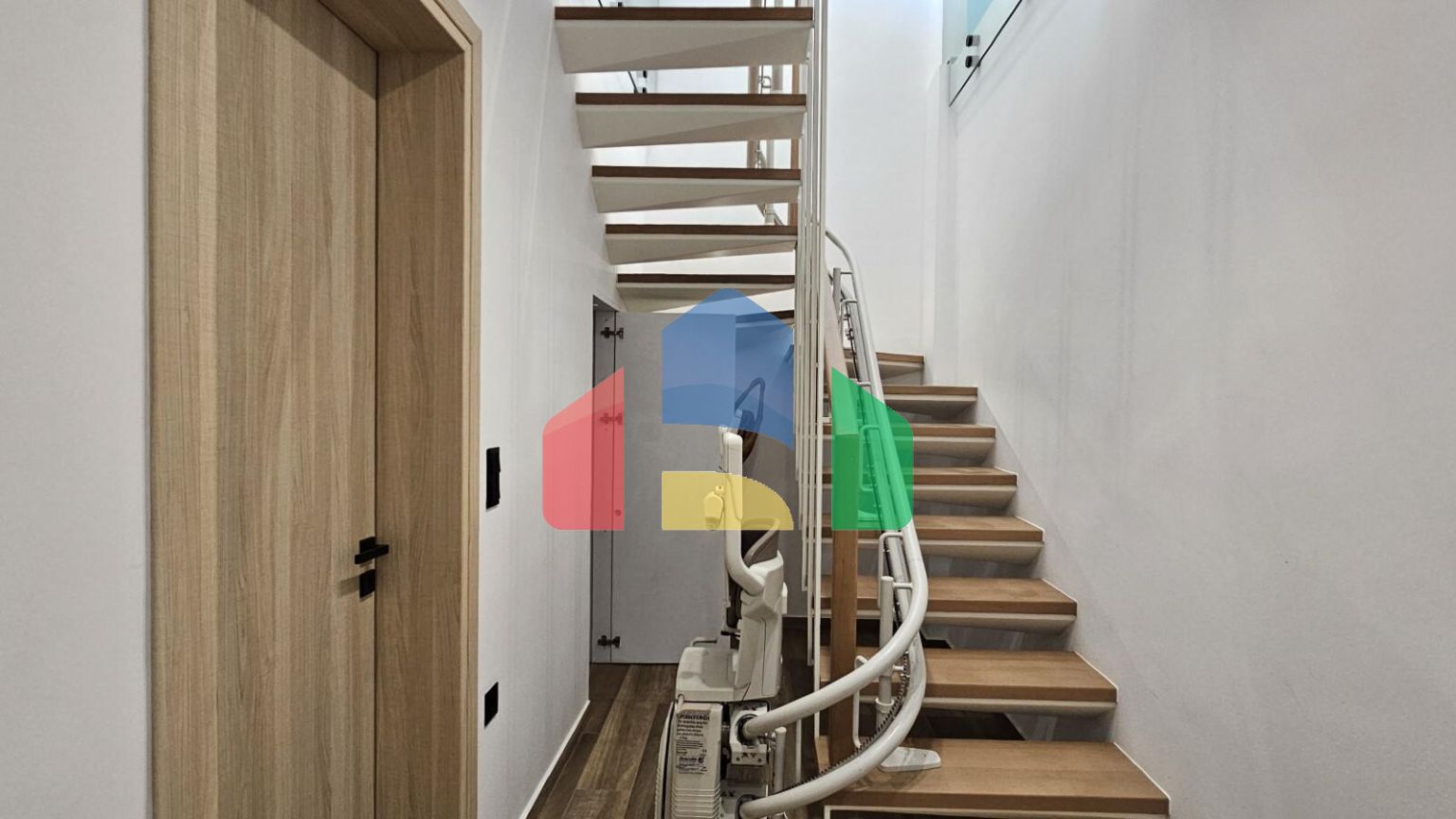 Продаж - Вілла 130 m² на Криті